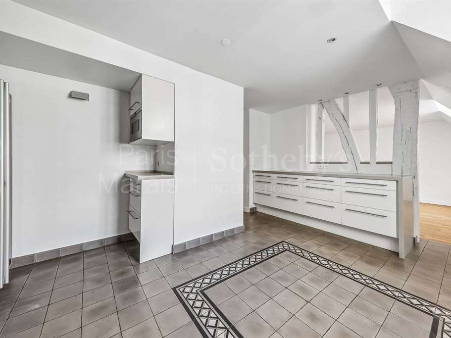 Apartment Paris 3e