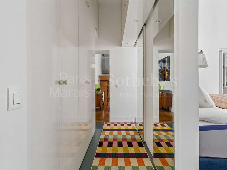 Appartement Paris 3e - 2 chambres - 100m²