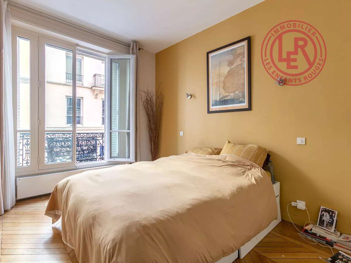 Apartment Paris 3e