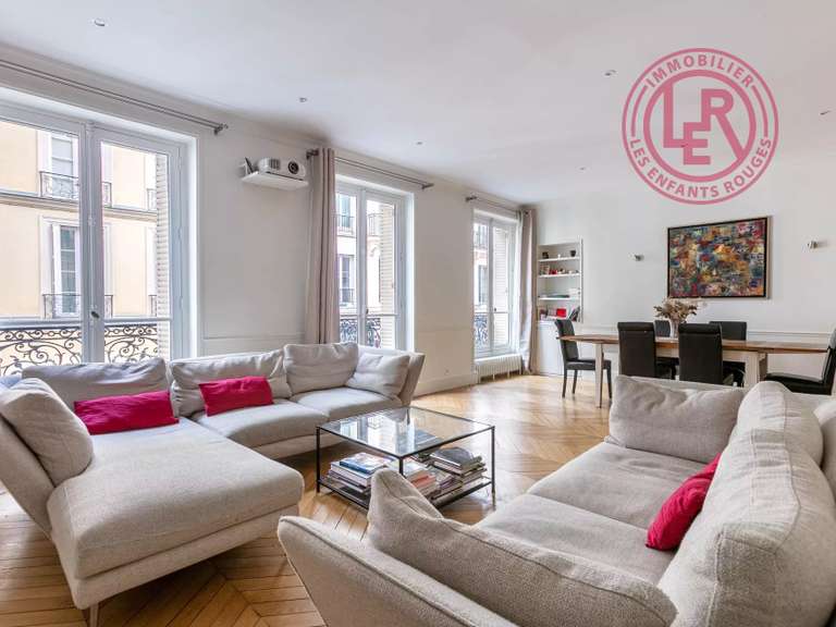 Appartement Paris 3e - 4 chambres - 136m²