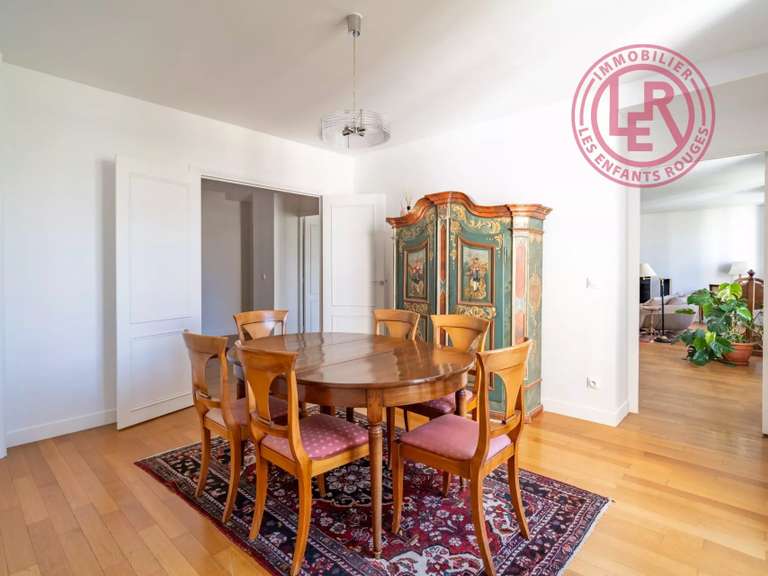 Appartement Paris 3e - 3 chambres - 145m²