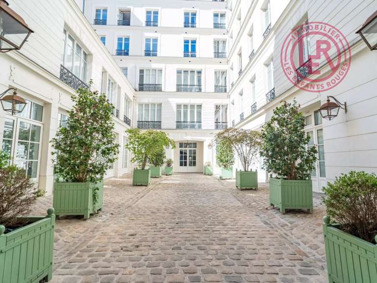 Appartement Paris 3e - 3 chambres - 145m²