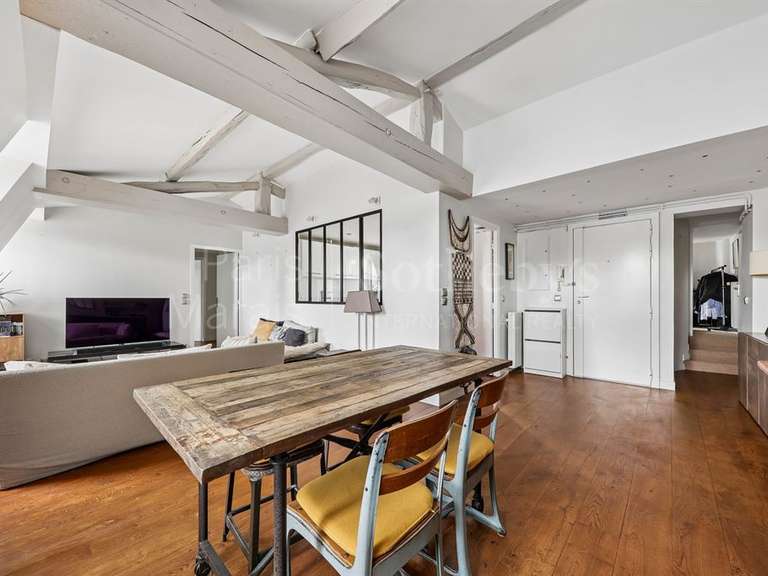 Appartement Paris 3e - 2 chambres - 82m²