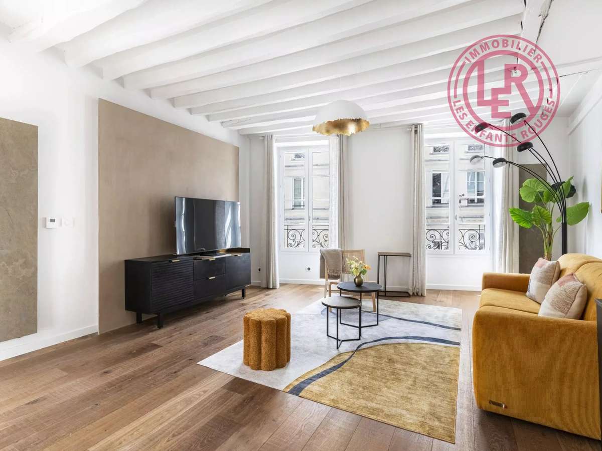 Apartment Paris 3e