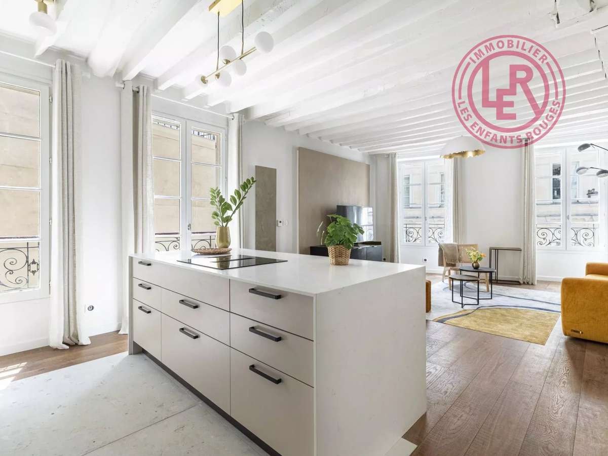 Apartment Paris 3e
