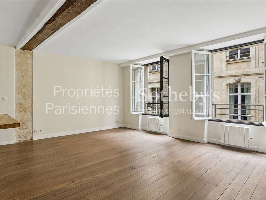 Apartment Paris 3e