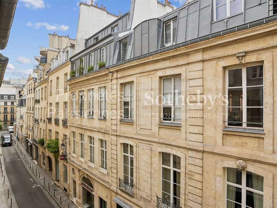 Apartment Paris 3e
