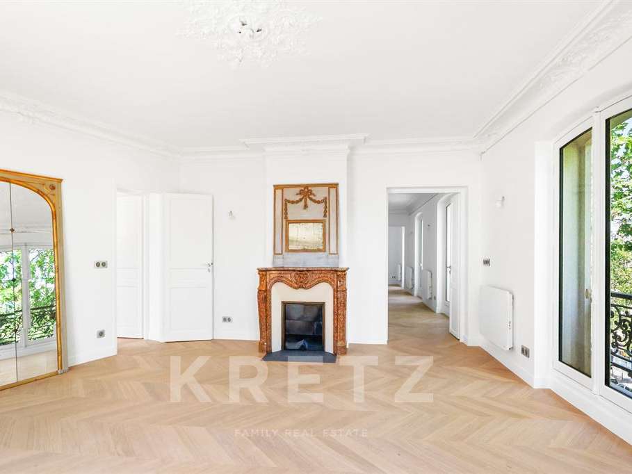 Apartment Paris 3e