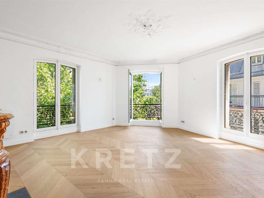 Apartment Paris 3e