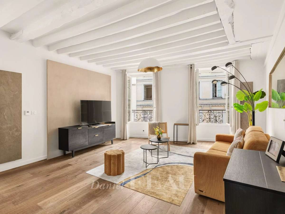 Apartment Paris 3e