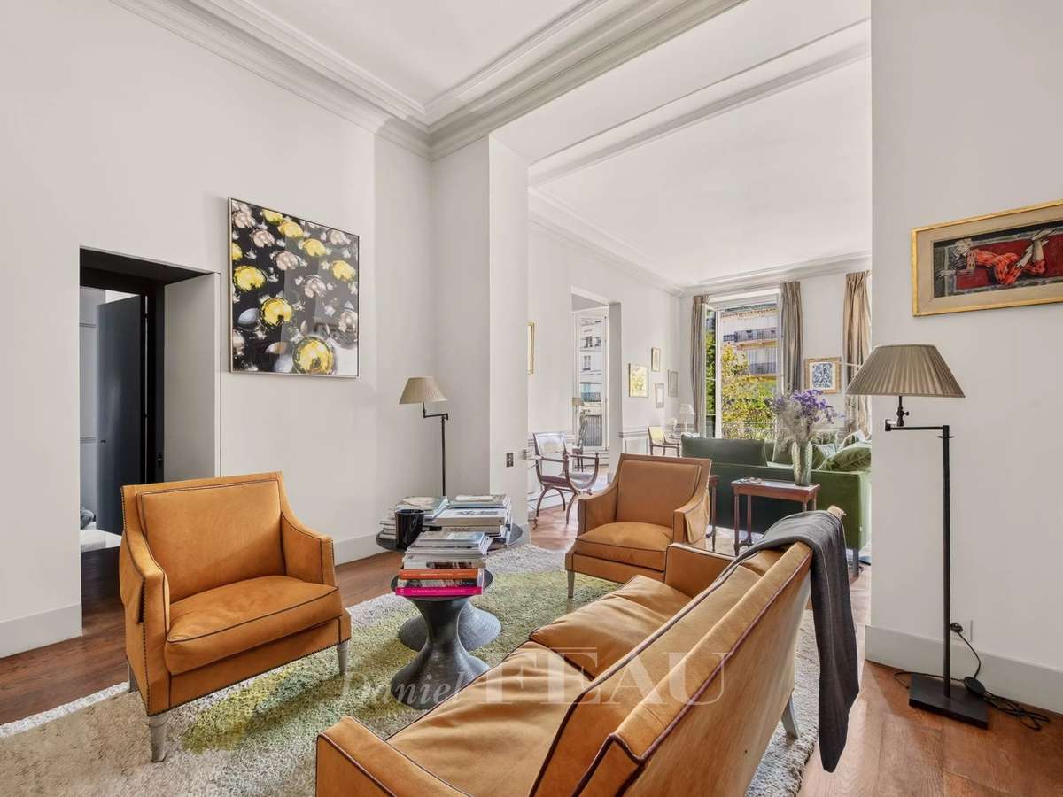 Apartment Paris 3e