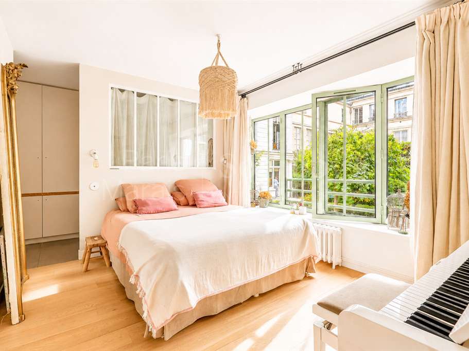 Apartment Paris 3e