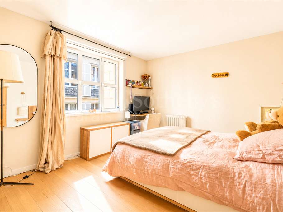 Apartment Paris 3e