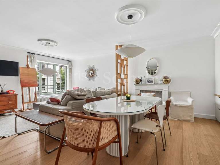 Appartement Paris 3e - 3 chambres - 101m²