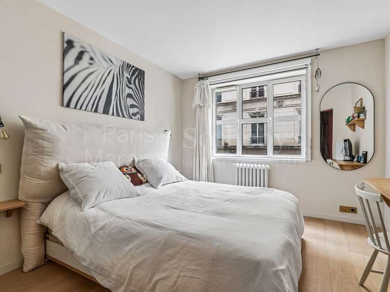 Appartement Paris 3e - 3 chambres - 101m²