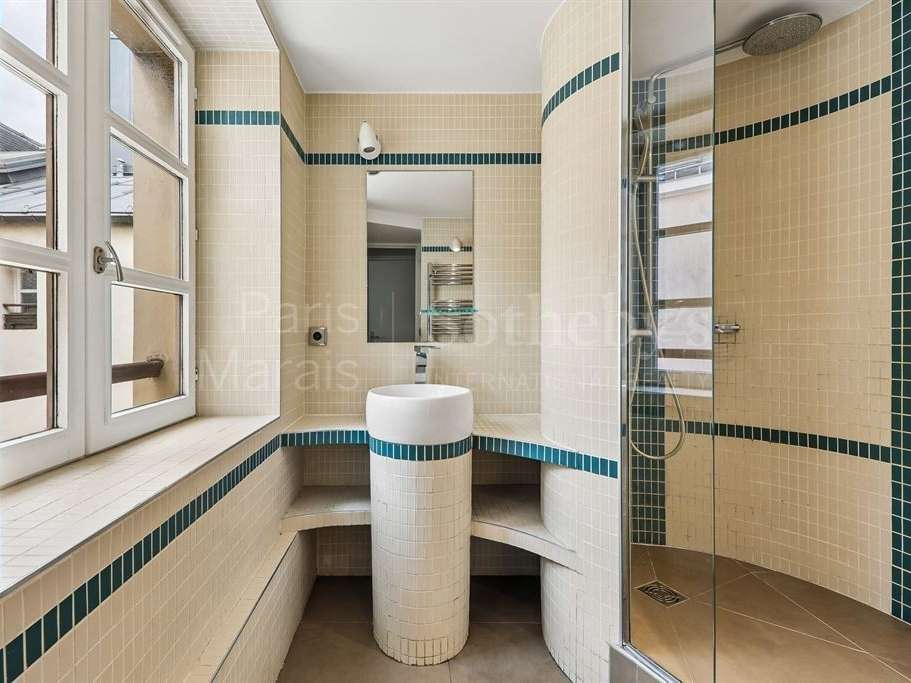 Apartment Paris 3e