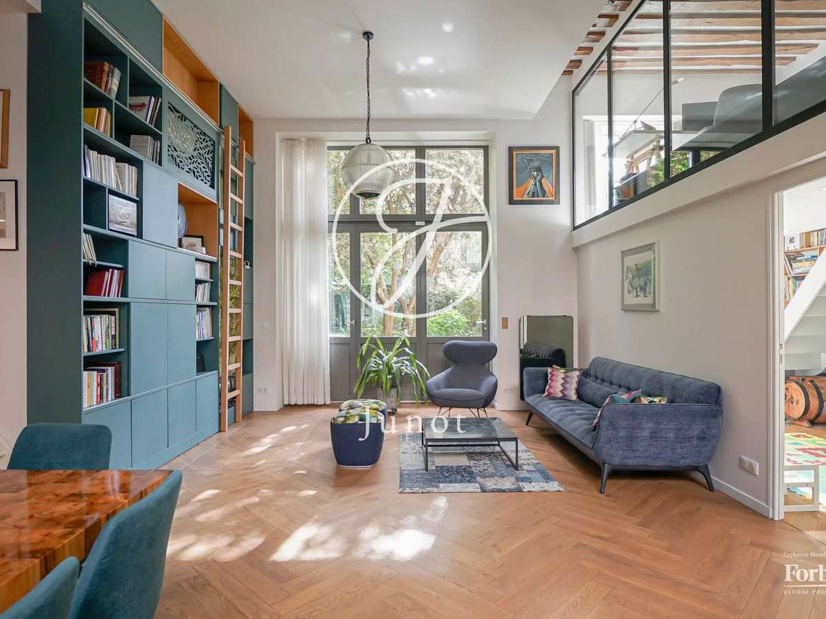 Apartment Paris 3e