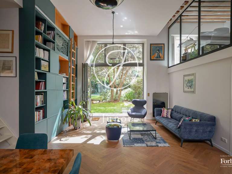 Appartement Paris 3e - 3 chambres - 178m²