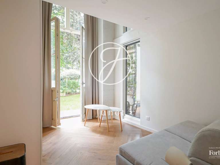 Appartement Paris 3e - 3 chambres - 178m²