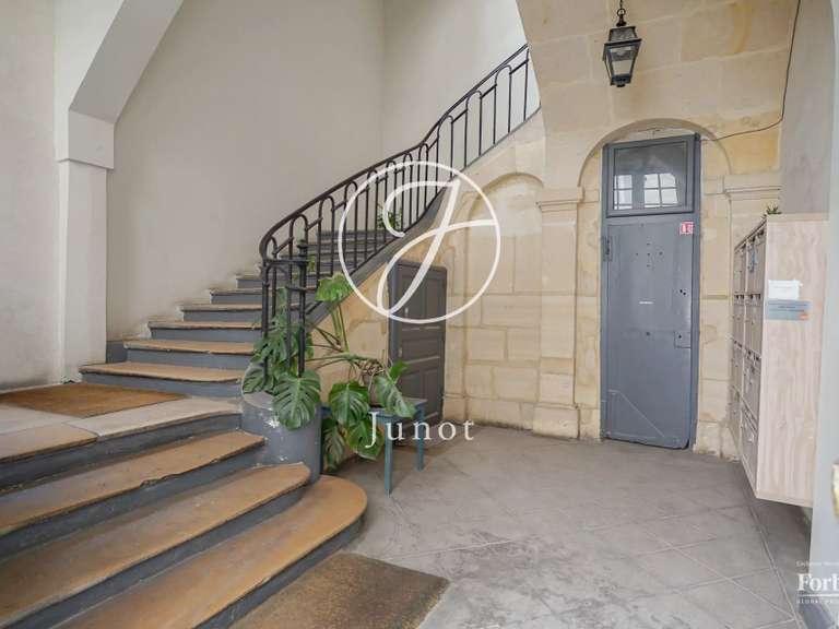 Appartement Paris 3e - 3 chambres - 178m²