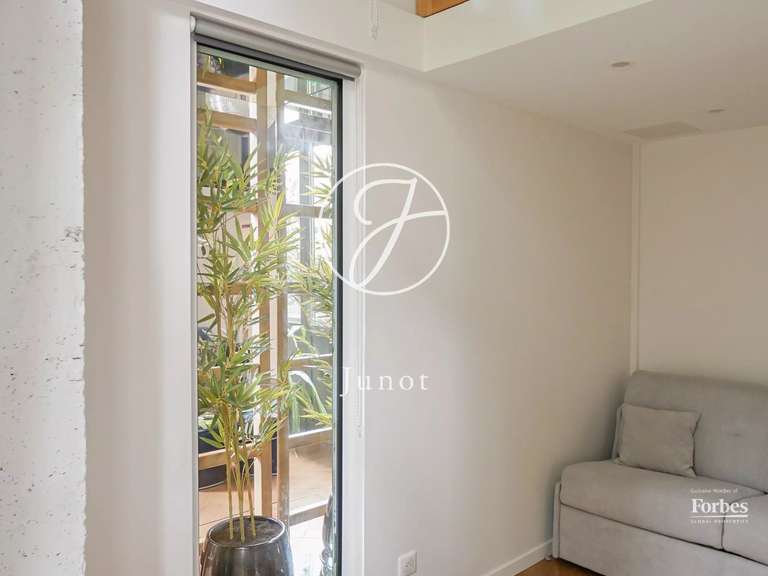 Appartement Paris 3e - 3 chambres - 178m²