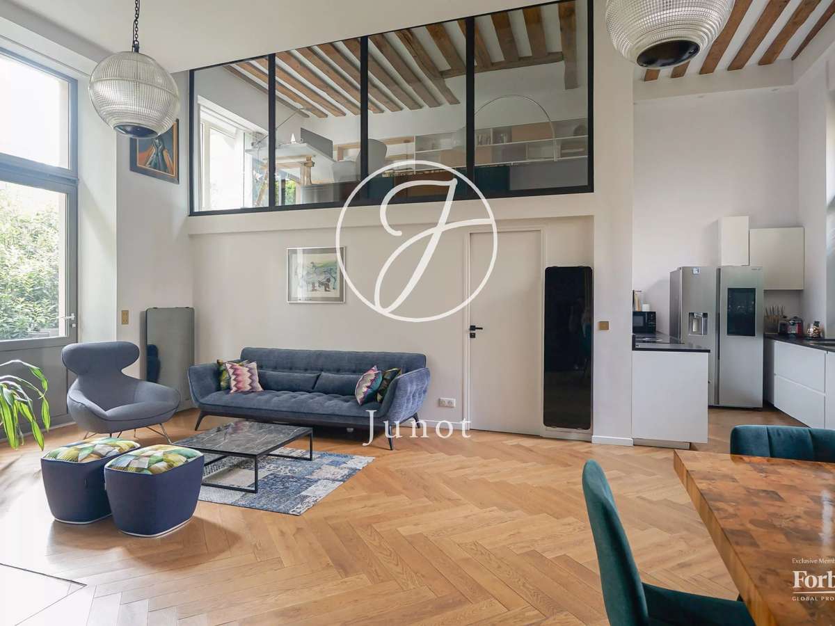 Apartment Paris 3e