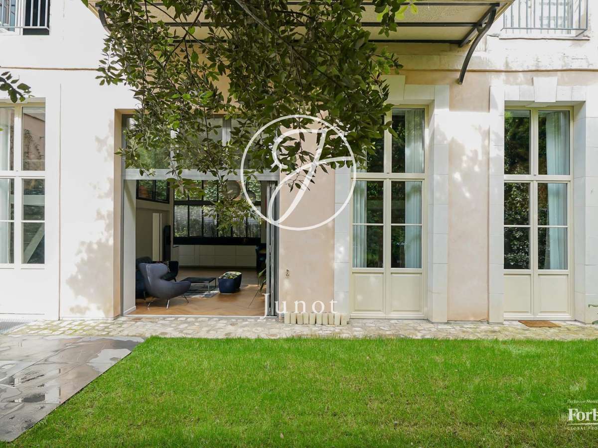 Apartment Paris 3e