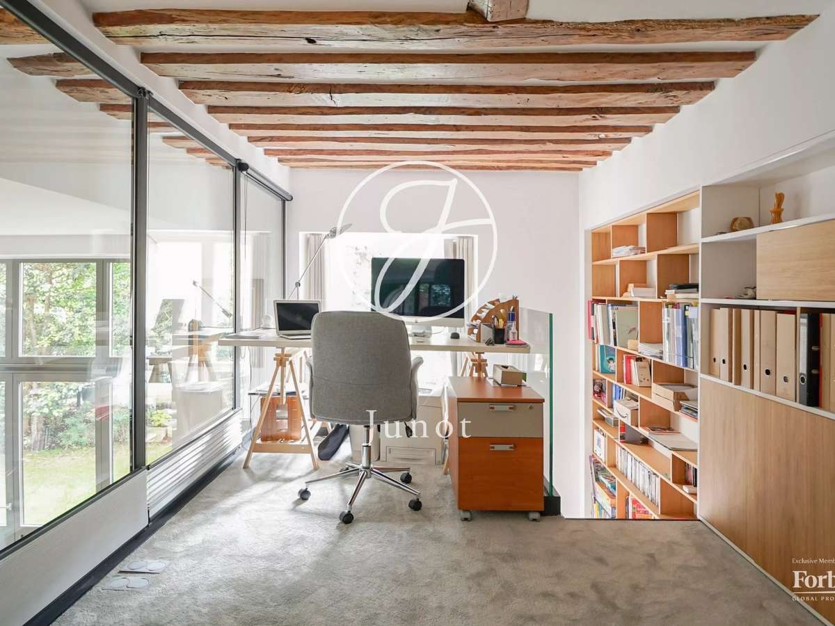Apartment Paris 3e