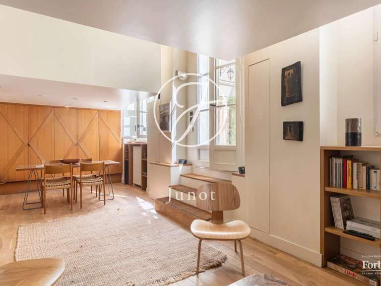 Appartement Paris 3e - 2 chambres - 49m²