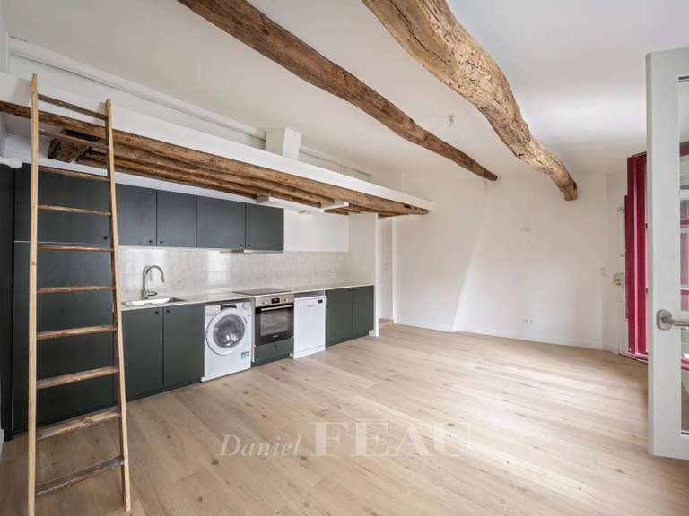 Appartement Paris 3e - 1 chambre - 54m²