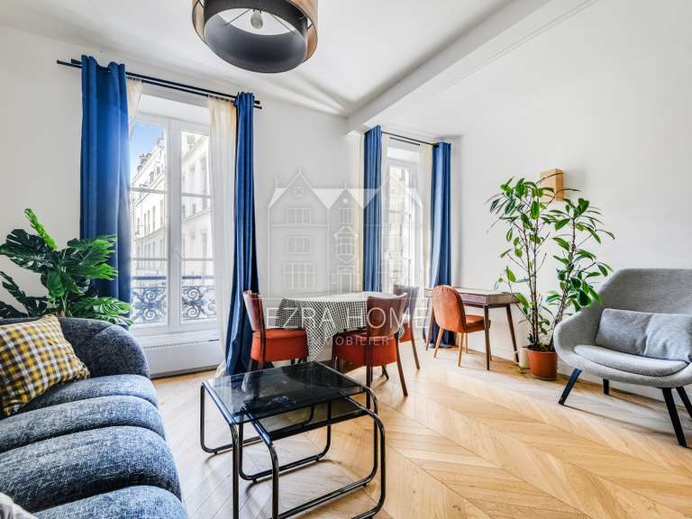 Appartement Paris 3e - 3 chambres - 77m²