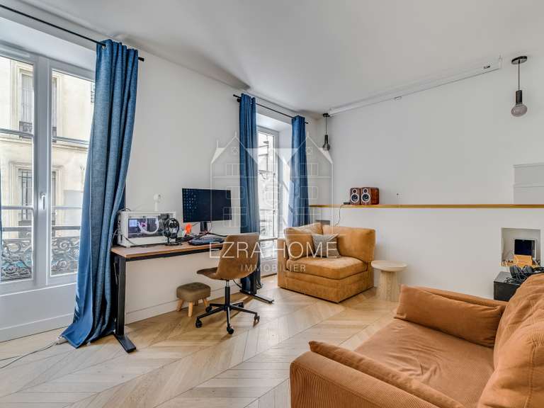 Appartement Paris 3e - 3 chambres - 77m²
