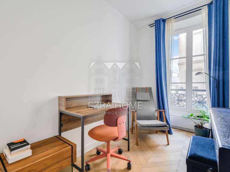 Appartement Paris 3e - 3 chambres - 77m²