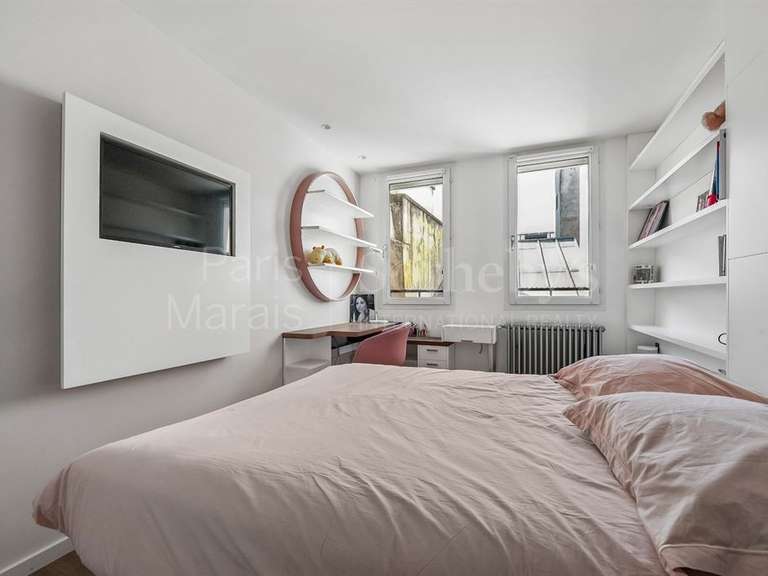 Appartement Paris 3e - 5 chambres - 283m²