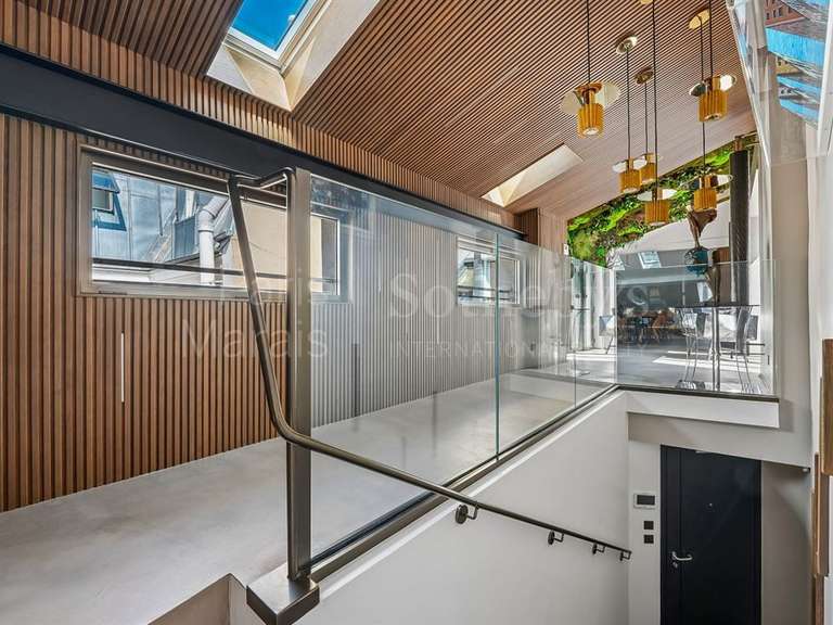 Appartement Paris 3e - 5 chambres - 283m²