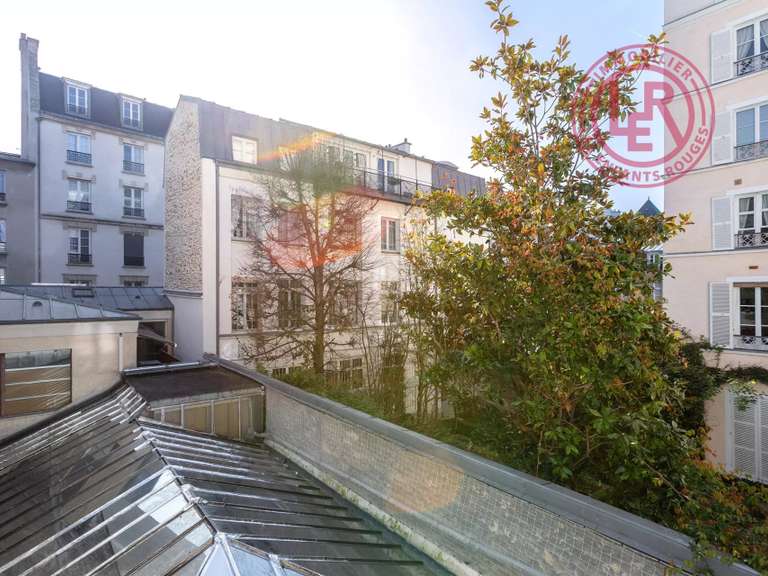 Appartement Paris 3e - 2 chambres - 79m²