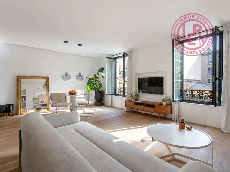 Appartement Paris 3e - 2 chambres - 79m²