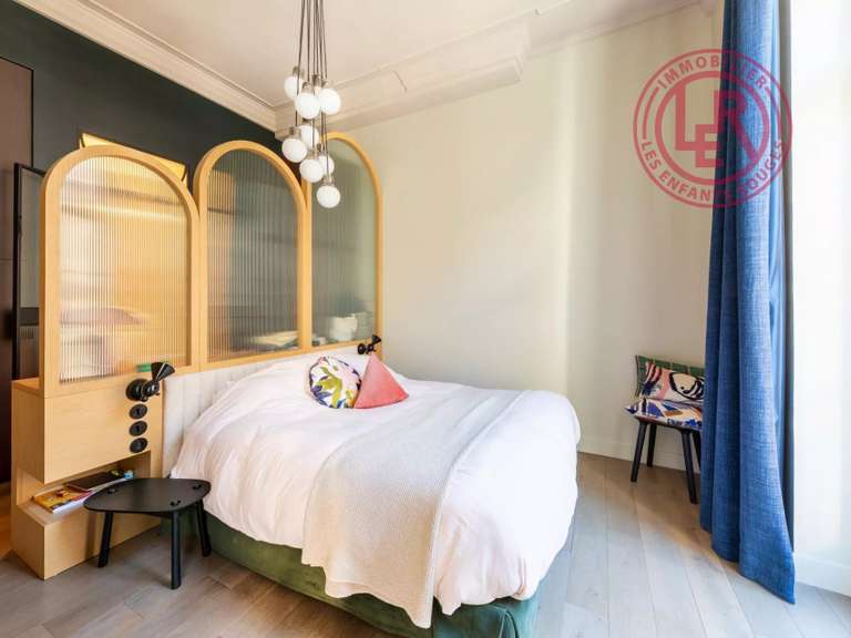 Appartement Paris 3e - 3 chambres - 113m²