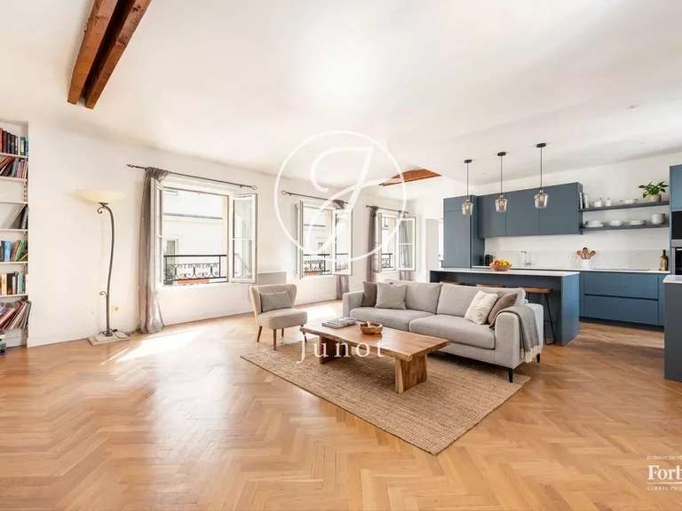 Appartement Paris 3e - 2 chambres - 76m²