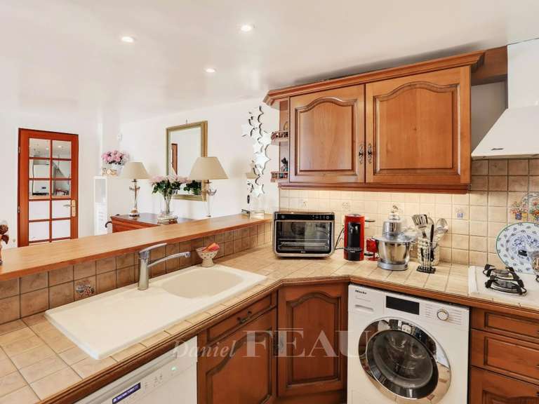 Appartement Paris 3e - 2 chambres - 50m²