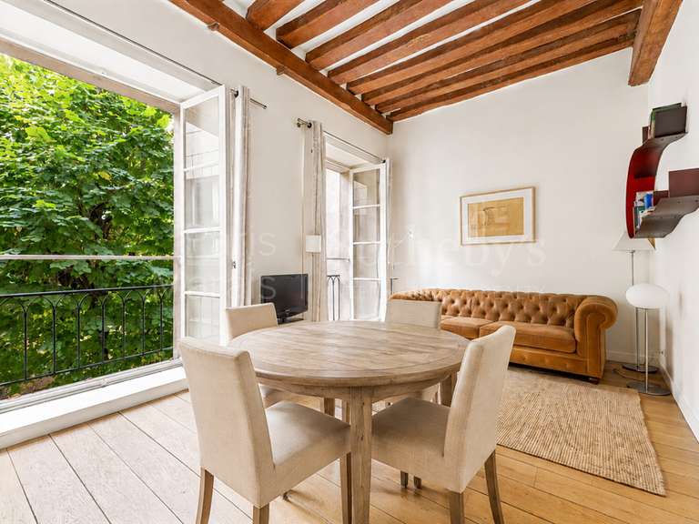Appartement Paris 3e - 2 chambres - 50m²