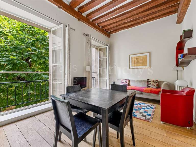 Appartement Paris 3e - 2 chambres - 50m²