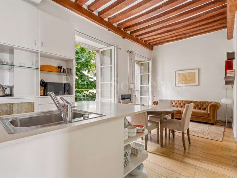 Appartement Paris 3e - 2 chambres - 50m²