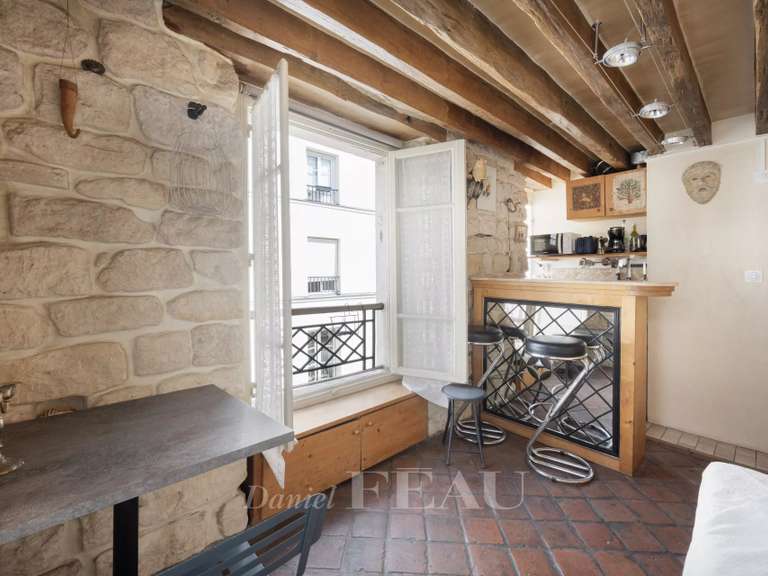 Appartement Paris 3e - 15m²