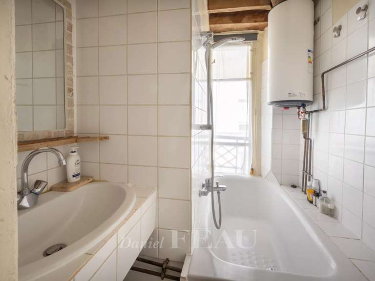 Appartement Paris 3e - 15m²