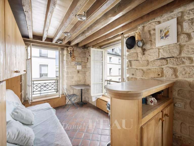 Appartement Paris 3e - 15m²