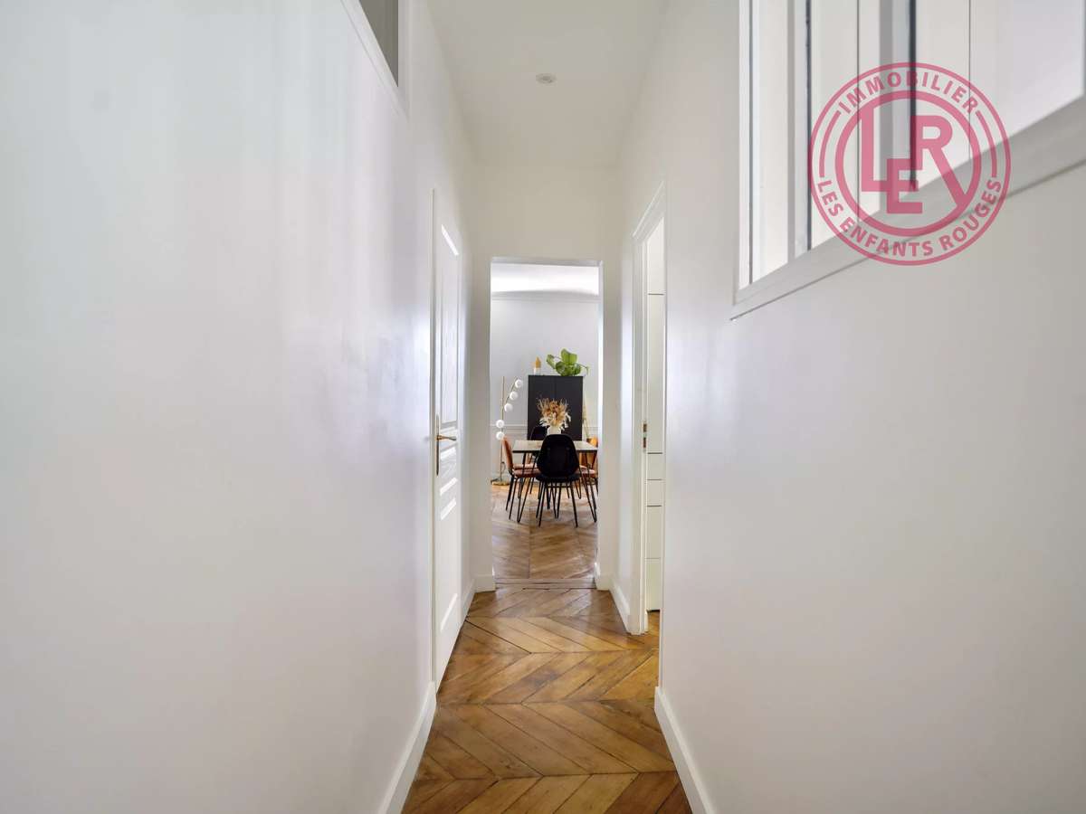 Apartment Paris 3e