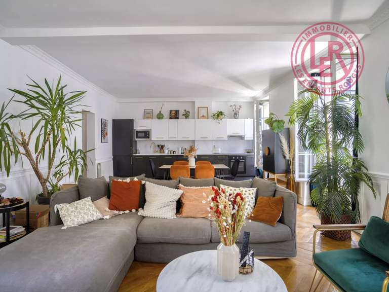 Appartement Paris 3e - 2 chambres - 66m²