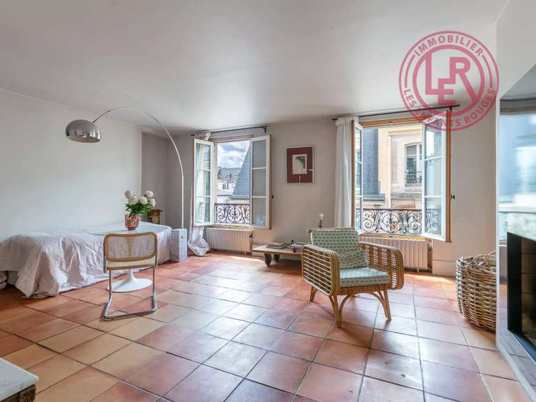 Appartement Paris 3e - 1 chambre - 61m²