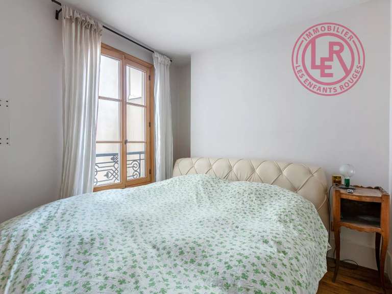 Appartement Paris 3e - 1 chambre - 61m²